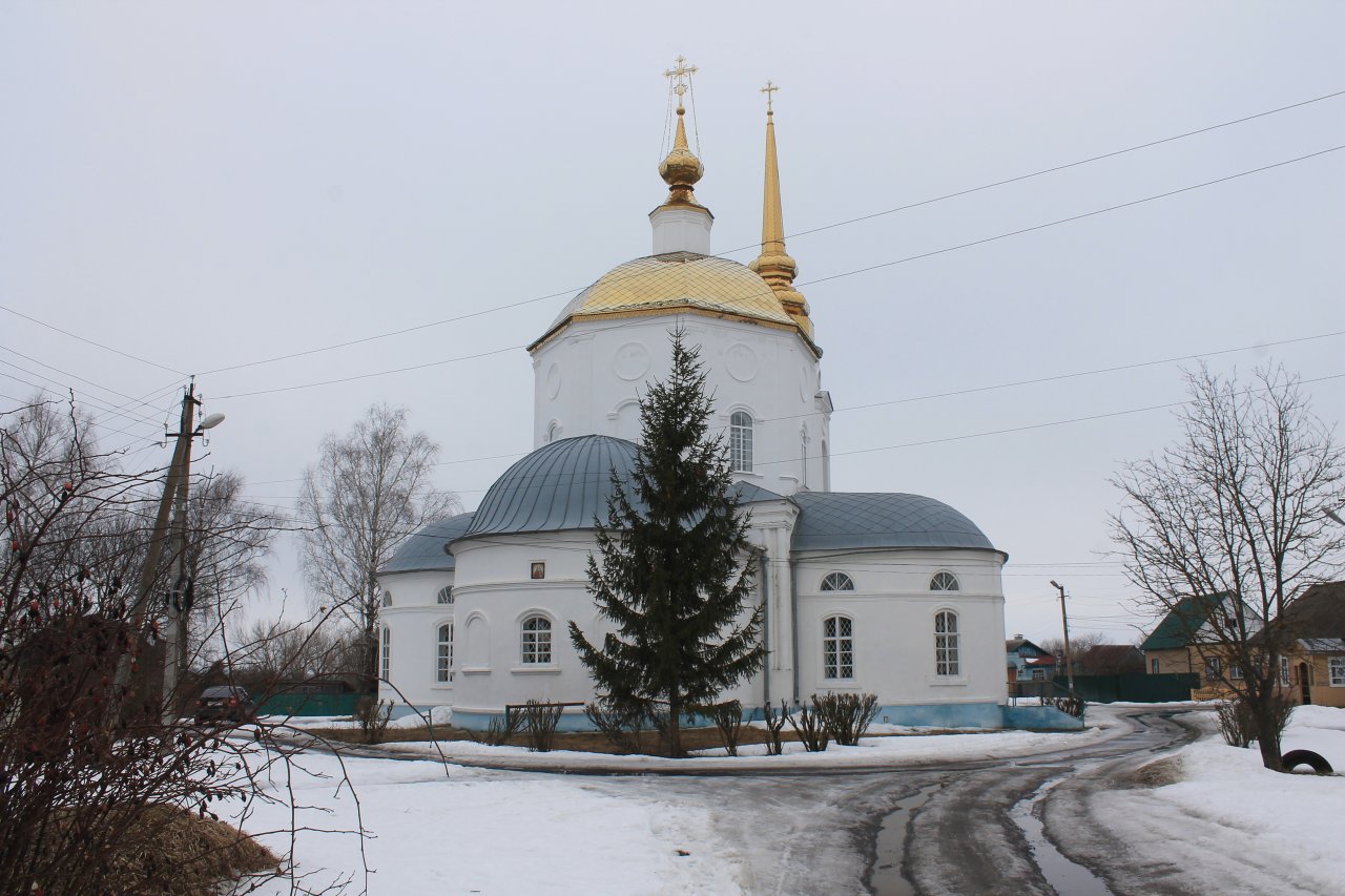 Храм во имя Архистратига Михаила Храм во имя Архистратига Михаила.